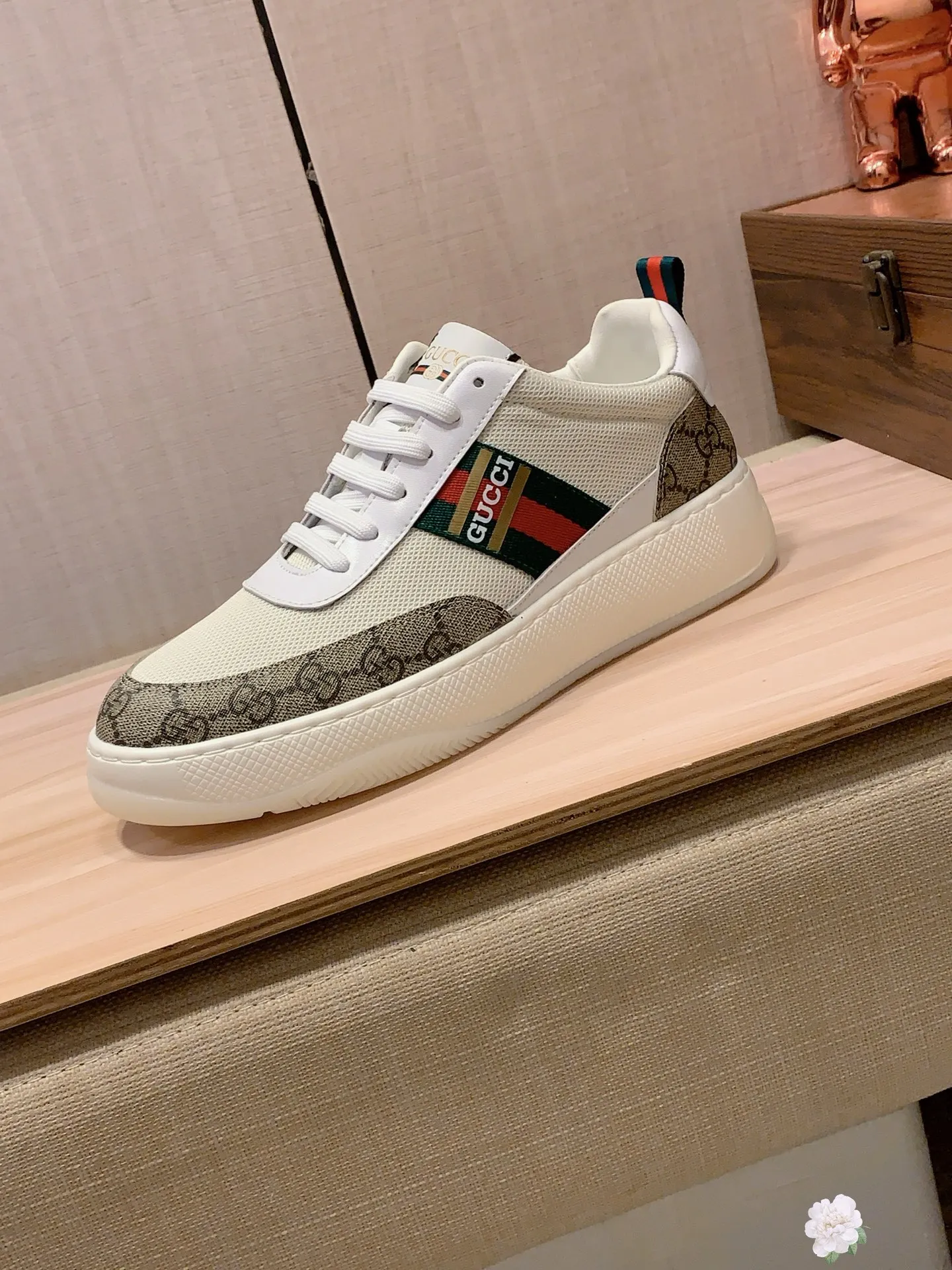 Men's Men's Shoes💰442💰💰🎩🎩[Lightning][Lightning] "Gucci*" The latest and most popular casual shoes, top brand [seduce] luxury~purchase, top~quality. [Strong] The upper is made of imported breathable cowhide with material ➕ breathable sheepskin lining (•) and fine workmanship. The original stylish and stylish soft rubber wear-resistant and non-slip outsole is light and comfortable on the feet. The real thing looks better when photographed in person. No. 143: Code: 38-44, 45 can be customized, 4️⃣ colors are available